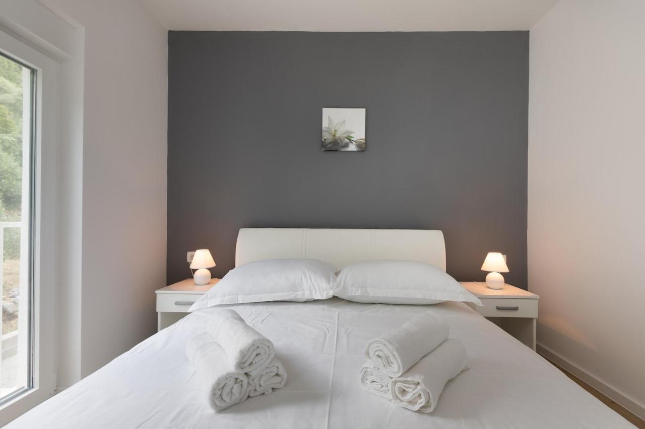 Apartment S&S Deluxe Makarska Exteriör bild